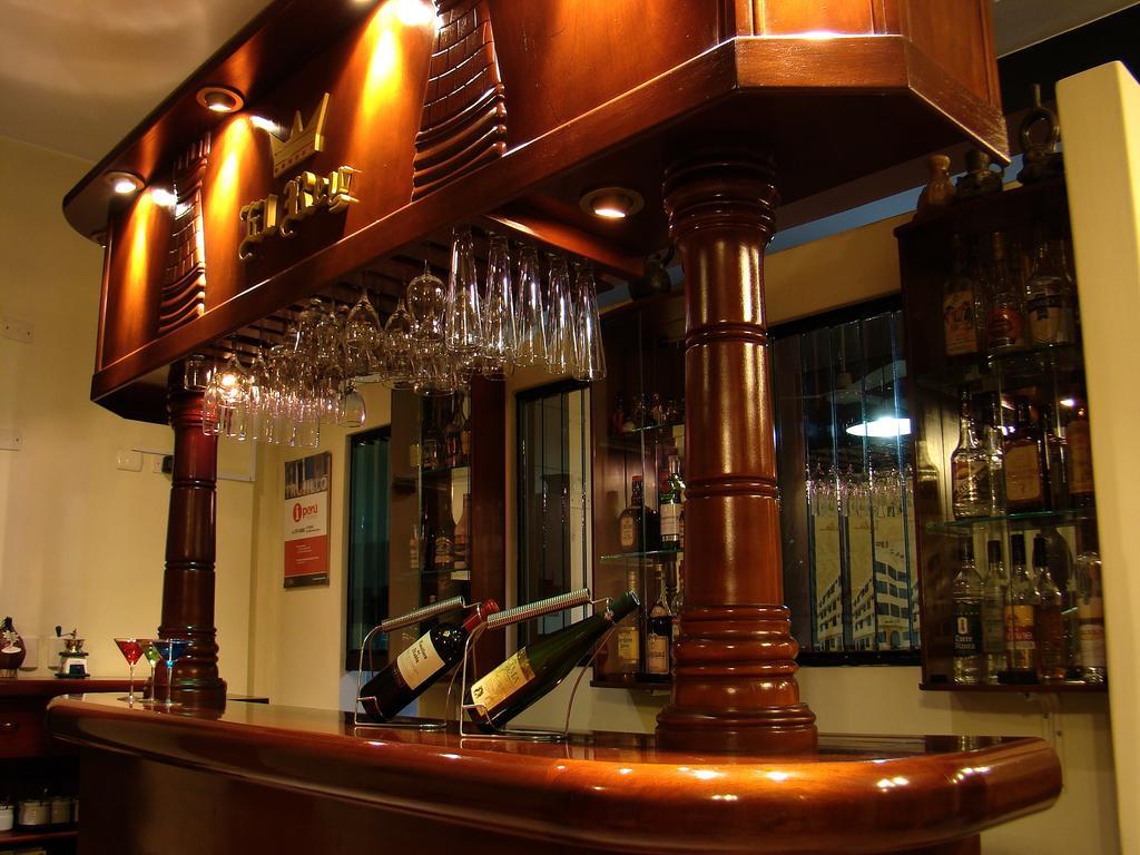Hotel Torre Norte Trujillo Ngoại thất bức ảnh