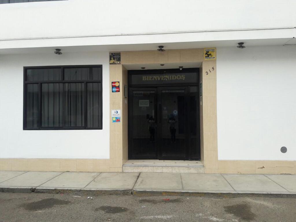 Hotel Torre Norte Trujillo Ngoại thất bức ảnh