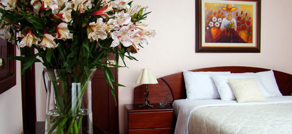 Hotel Torre Norte Trujillo Ngoại thất bức ảnh